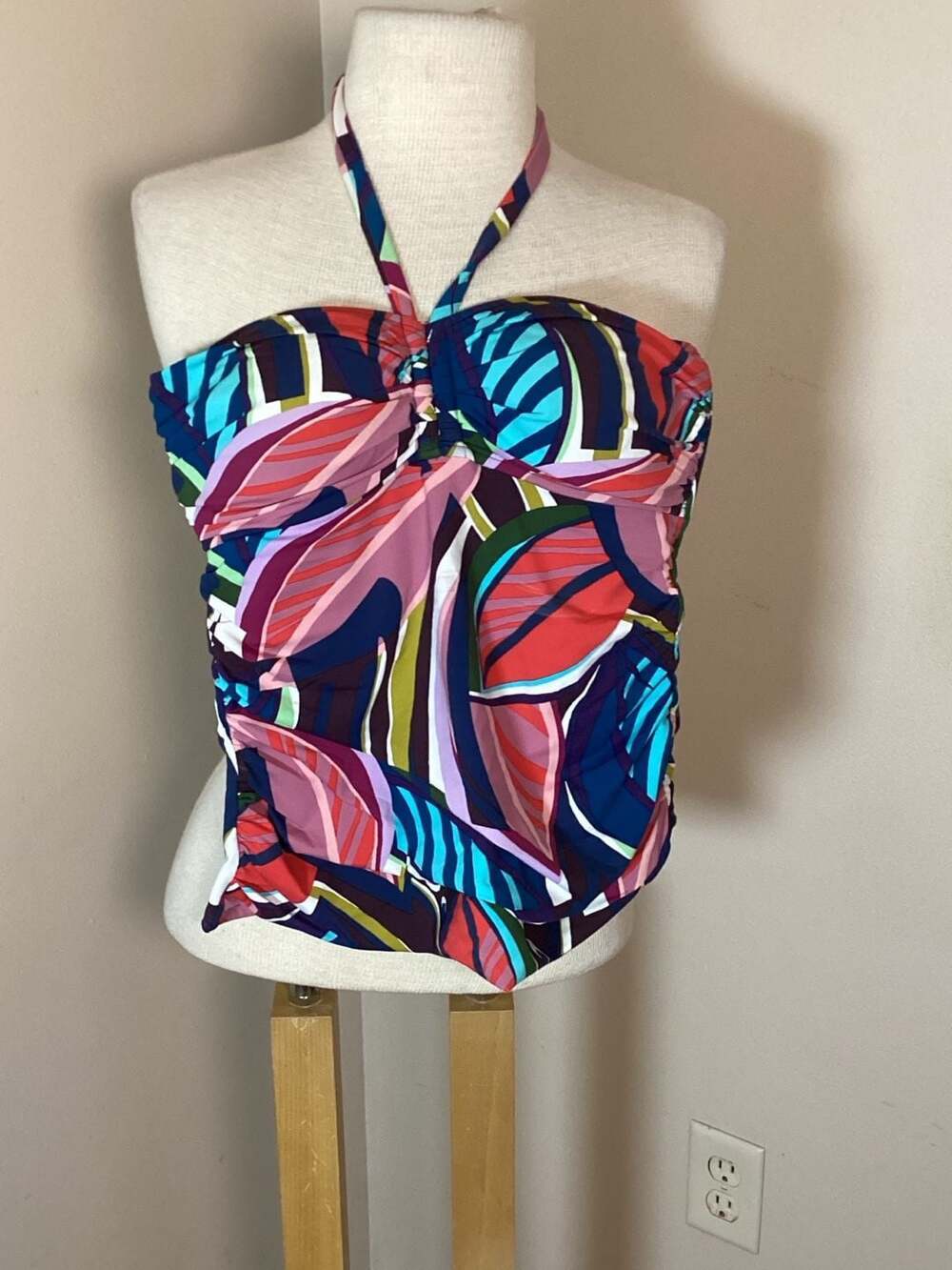 Bleu Rod Beattie Abstract Leaf Print Halter Tankini Top Size 4